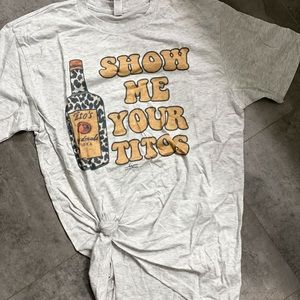 ❌SOLD❌ hippie runner | show me your Tito’s tee